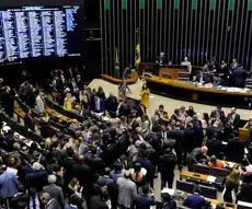 Sem representação feminina, deputados federais da Paraíba tomam posse em Brasília; veja quem são