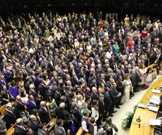 Três blocos se formam para buscar espaço nas comissões da Câmara dos Deputados