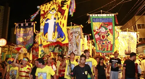 
				
					'Muriçocas do Miramar' muda de novo: trios vão descer Epitácio
				
				