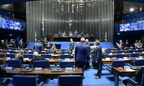 
                                        
                                            Senado aprova limite de gastos para campanhas nas eleições de 2020
                                        
                                        