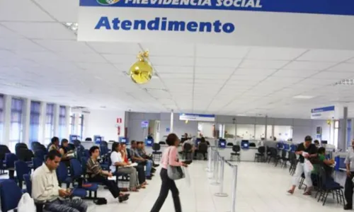 
				
					INSS restringe atendimento ao público até às 13h e limita acompanhante
				
				