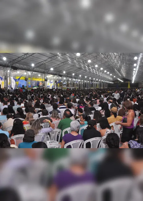 
                                        
                                            Mais de 200 mil turistas devem passar por CG durante eventos religiosos no Carnaval
                                        
                                        