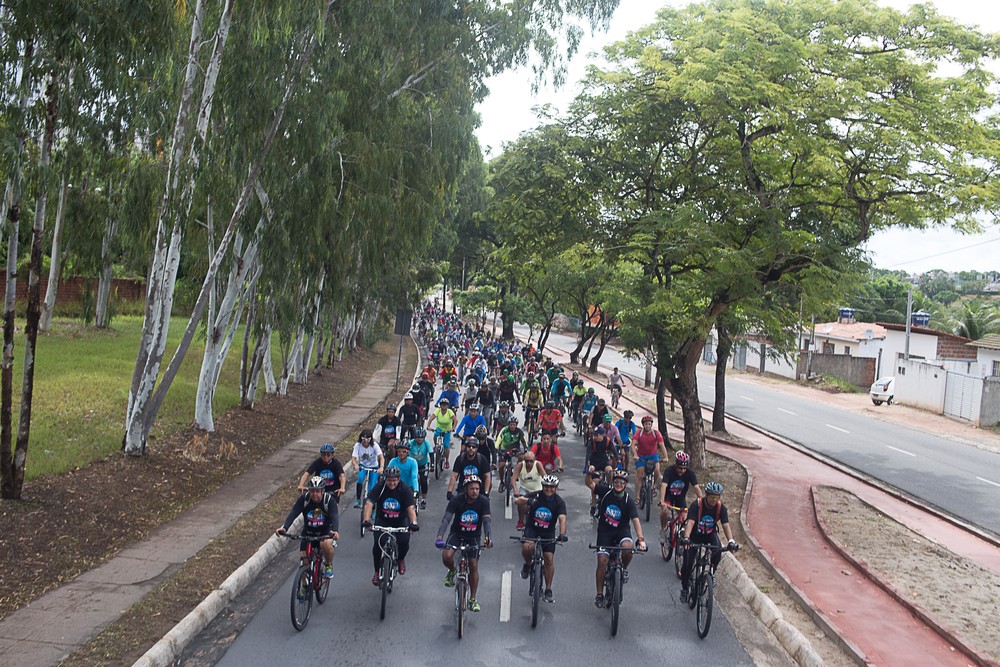 
				
					Vou de Bike deve reunir 2 mil ciclistas e arrecadar 500 kg de alimentos
				
				