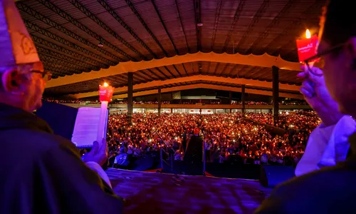 
                                        
                                            'A Palavra Revelada' no Carnaval da Paz, em Campina Grande
                                        
                                        