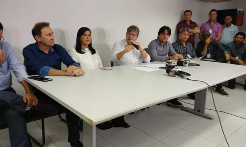 
                                        
                                            João Azevêdo anuncia que abastecimento de água em Campina Grande vai ser regularizado segunda
                                        
                                        