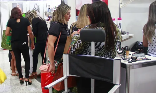 
                                        
                                            Feira Paraibana da Beleza oferece 58 capacitações em João Pessoa
                                        
                                        