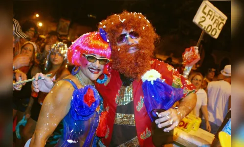 
				
					Bloco Cafuçu comemora 31 anos com desfile irreverente nesta sexta
				
				