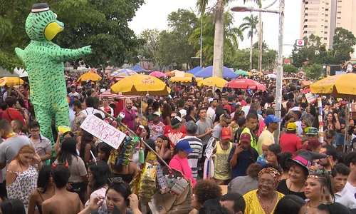 
                                        
                                            Bloco Jacaré do Açude Velho encerra carnaval em Campina Grande
                                        
                                        