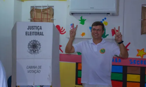 
                                        
                                            Vitor Hugo é eleito prefeito de Cabedelo com 73% dos votos
                                        
                                        