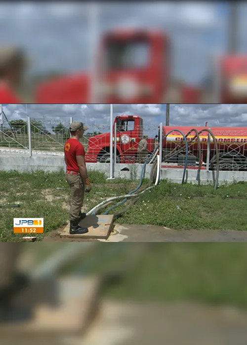 
                                        
                                            Hospitais de CG são abastecidos por carro-pipa e postos de saúde podem fechar
                                        
                                        