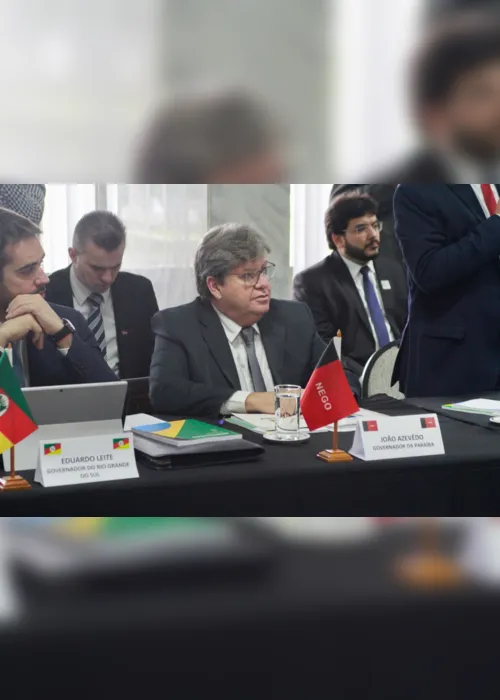 
                                        
                                            Após ataque terrorista, reunião de Lula com governadores é antecipada para esta segunda-feira
                                        
                                        