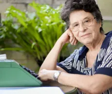 Escritora Maria Valéria Rezende lança o livro 'Haicais' em João Pessoa