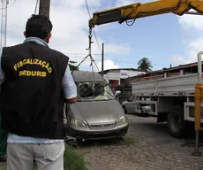 Quase 130 veículos abandonados são recolhidos das ruas de JP este ano