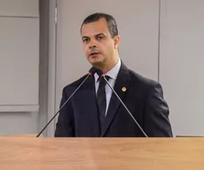 Jutay toma posse em vaga de Hervázio na Assembleia Legislativa