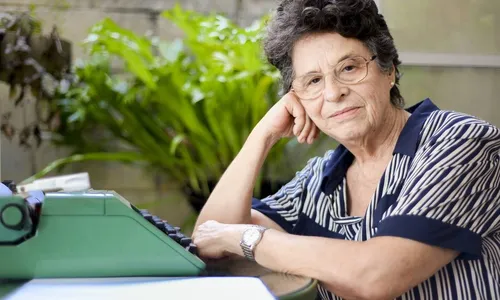 
				
					Evento celebra literatura produzida por mulheres no Sertão da Paraíba
				
				