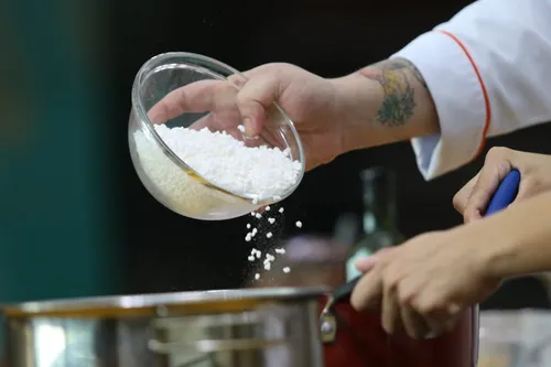 
				
					Degustando o Brasil vai receber Fernanda Ribeiro e Daniel Barbosa
				
				