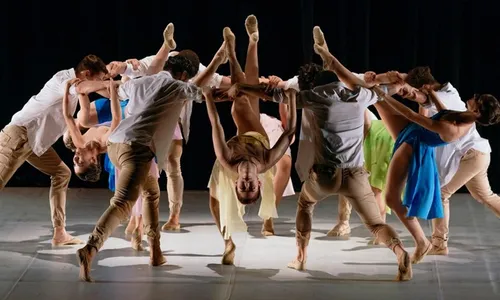 
                                        
                                            Mostra de Dança em CG tem espetáculos no teatro e no shopping nesta quarta
                                        
                                        