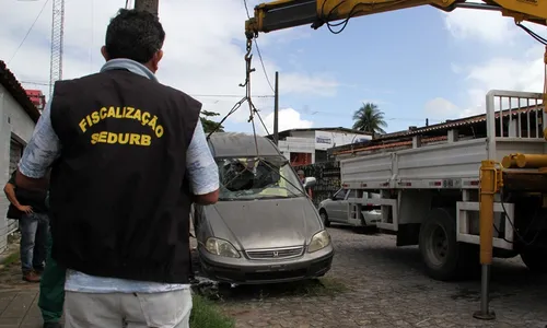 
                                        
                                            Quase 130 veículos abandonados são recolhidos das ruas de JP este ano
                                        
                                        