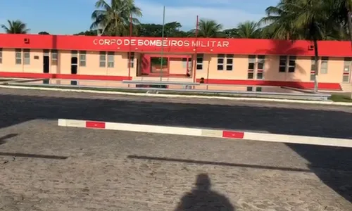 
                                        
                                            Motorista invade Comando Geral dos Bombeiros para fugir de assalto
                                        
                                        