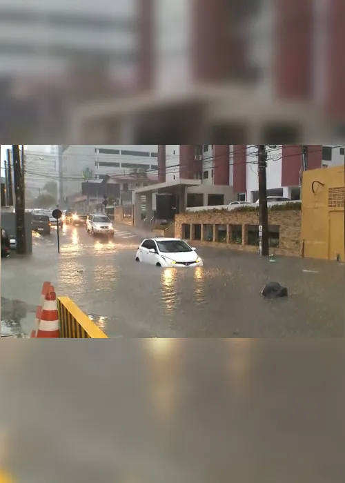 
                                        
                                            João Pessoa registra em uma hora 20% da chuva esperada para abril
                                        
                                        