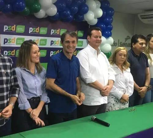 
				
					Romero se filia ao PSD e Kassab dá aval a candidaturas do partido para eleições municipais
				
				