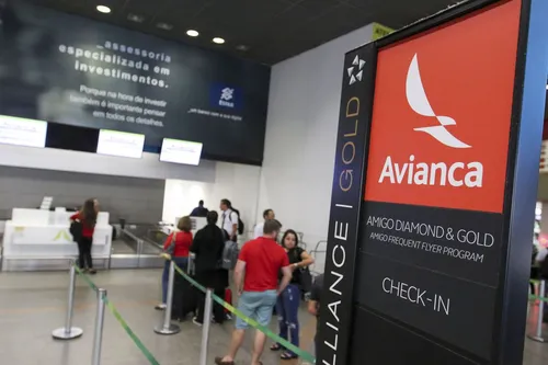 
				
					Anac suspende todas as operações e voos da Avianca Brasil
				
				