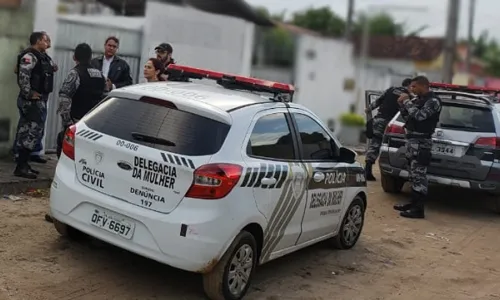 
                                        
                                            Homem é preso em Santa Rita suspeito de estuprar adolescente por três anos
                                        
                                        