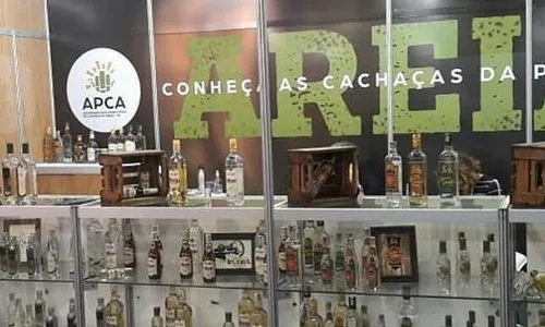 
                                        
                                            Areia representa a Paraíba na Expocachaça 2019, em Minas Gerais
                                        
                                        