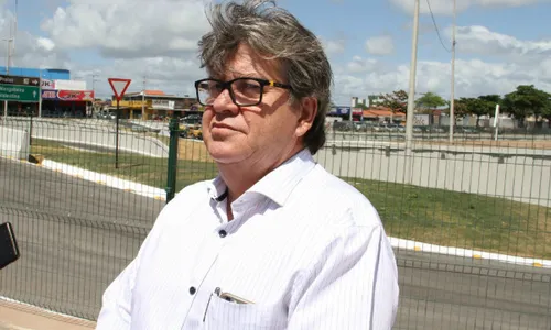 
                                        
                                            João Azevêdo diz que trocas no secretariado já eram previstas
                                        
                                        