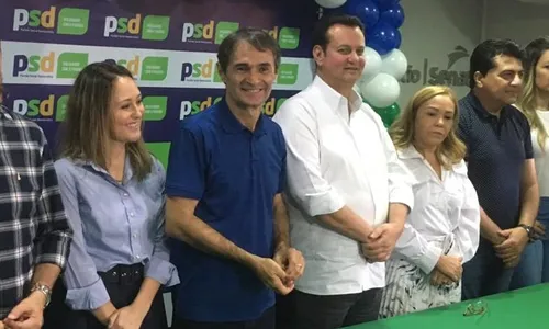 
                                        
                                            Romero se filia ao PSD e Kassab dá aval a candidaturas do partido para eleições municipais
                                        
                                        