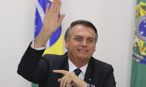 
                                        
                                            Planalto confirma presença de Bolsonaro na entrega do Aluízio Campos, em CG
                                        
                                        