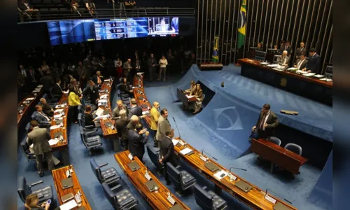 
				
					Senado aprova divisão de recursos do petróleo; PB deve receber R$ 343 milhões
				
				