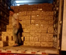 Caminhão com caixas de biscoitos avaliadas em R$ 100 mil é apreendido na Paraíba