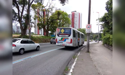 
				
					Faixa exclusiva para ônibus estão liberadas para veículos comuns em João Pessoa
				
				