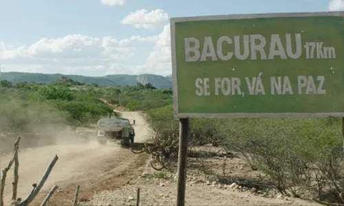 
				
					'Bacurau' estreia na TV aberta com exibição na 'Tela Quente'
				
				