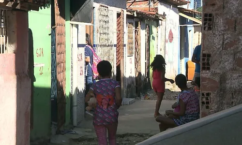 
                                        
                                            Mais de 150 famílias são retiradas de áreas de risco no Bairro São José
                                        
                                        