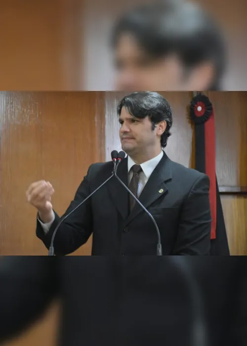 
                                        
                                            Dinho passa cargo de prefeito de João Pessoa para Leo Bezerra nesta sexta-feira
                                        
                                        