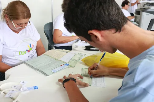 
				
					'Dia de Cooperar' oferece serviços gratuitos à população neste sábado em João Pessoa
				
				