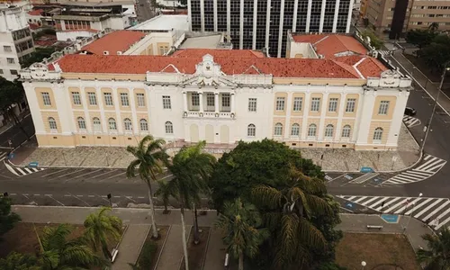 
                                        
                                            Reforma para desinterditar Tribunal de Justiça deve começar em 30 dias
                                        
                                        