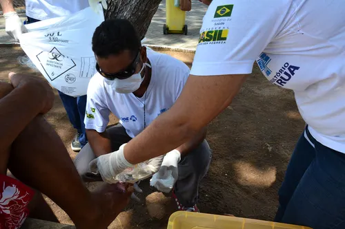 
				
					'Consultório na Rua' oferece atendimentos e serviços médicos a moradores de rua de JP
				
				