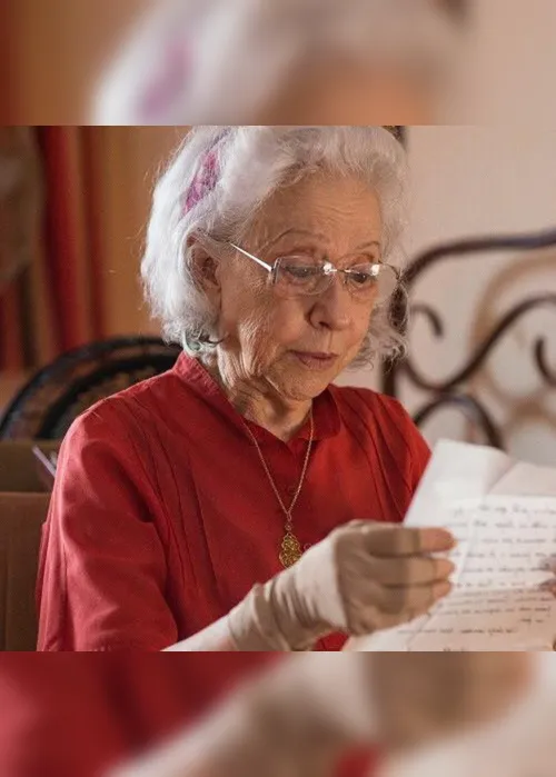 
                                        
                                            Sílvio Osias: Fernanda Montenegro completa 90 anos. 'Aplausos para ela!'
                                        
                                        