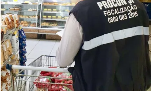 
                                        
                                            Supermercado é autuado por preços abusivos de produtos, em João Pessoa
                                        
                                        