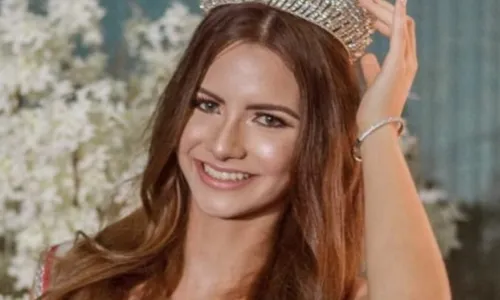 
                                        
                                            Joyce Sthephannie é eleita Miss Teen Paraíba
                                        
                                        