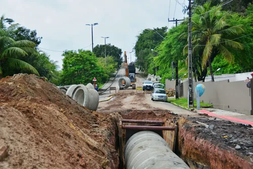 
				
					Ministro anuncia liberação de mais de R$ 1 milhão para Barreira do Cabo Branco
				
				