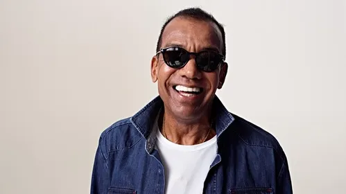 
				
					Jorge Ben Jor faz aniversário e ninguém sabe direito quantos anos ele tem
				
				