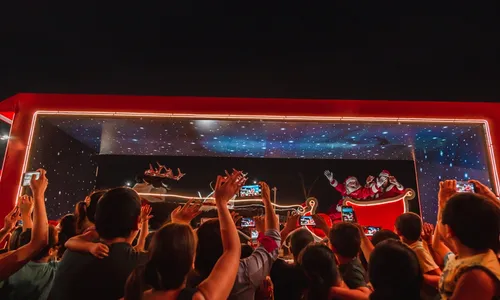 
                                        
                                            Caravana Iluminada de Natal da Coca-Cola passa por CG
                                        
                                        