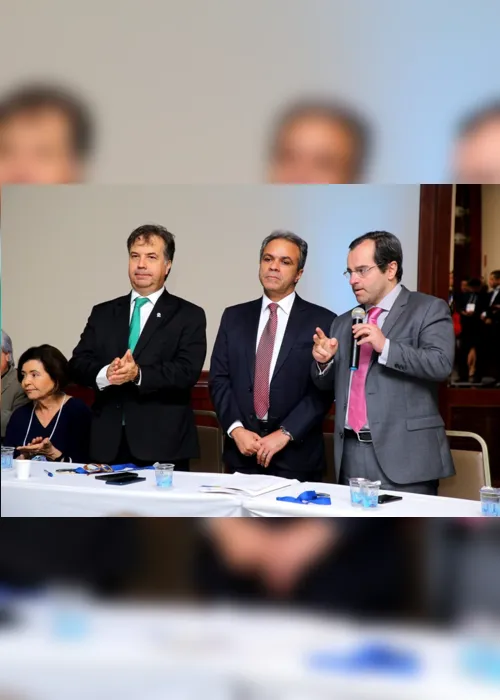 
                                        
                                            Por aclamação, conselheiro Fábio Nogueira é reeleito presidente da Atricon
                                        
                                        