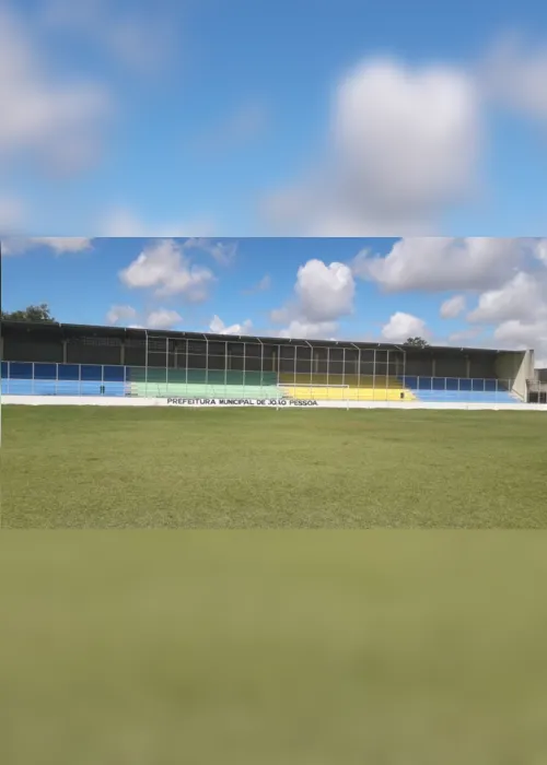 
                                        
                                            Estádio da Graça deve receber gramado sintético, diz secretário
                                        
                                        