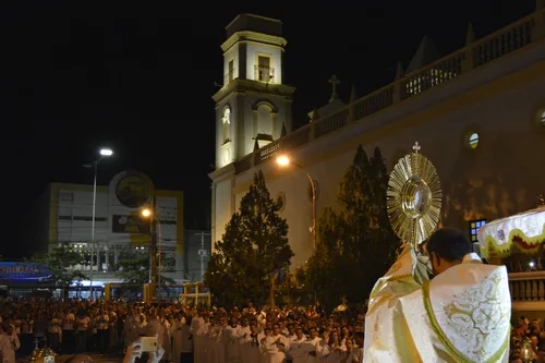 
				
					Arquidiocese da PB orienta fiéis a evitar contato físico na missa devido ao coronavírus
				
				