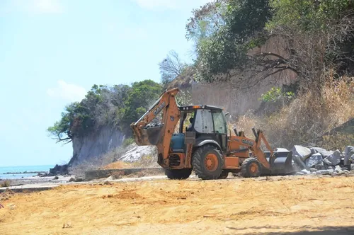 
				
					Obras da Barreira do Cabo Branco entram na 2ª fase com instalação de quebra-mar
				
				